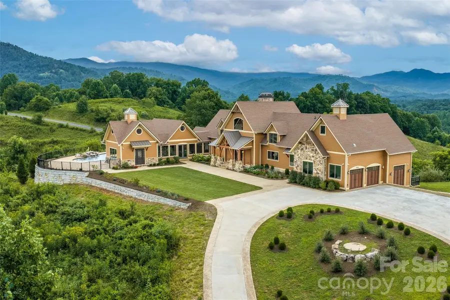 946 Ridge Road, Green Mountain, NC 28740 - #2