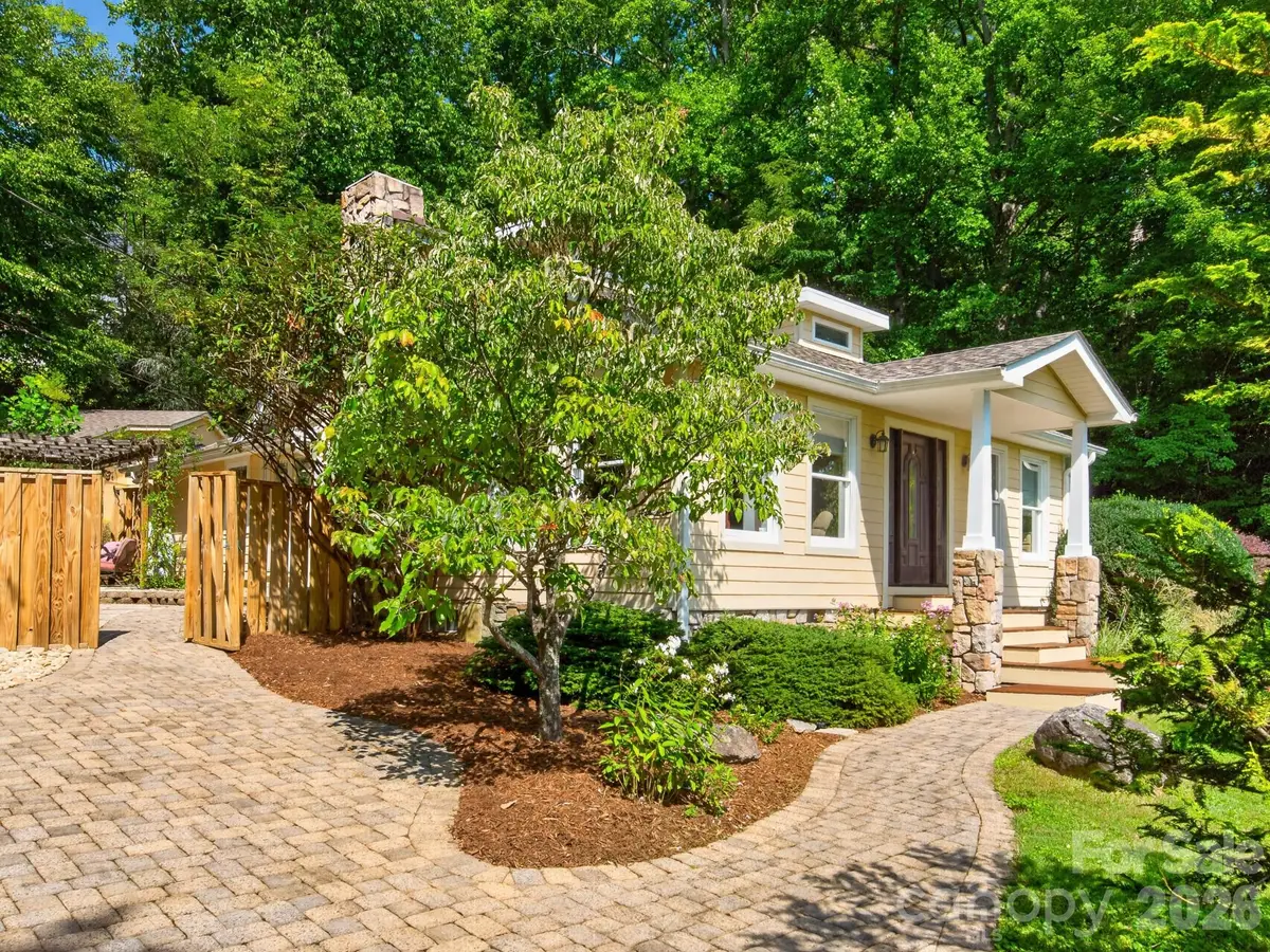 3046 Turnpike Road #7R, Horse Shoe, NC 28742 - #1