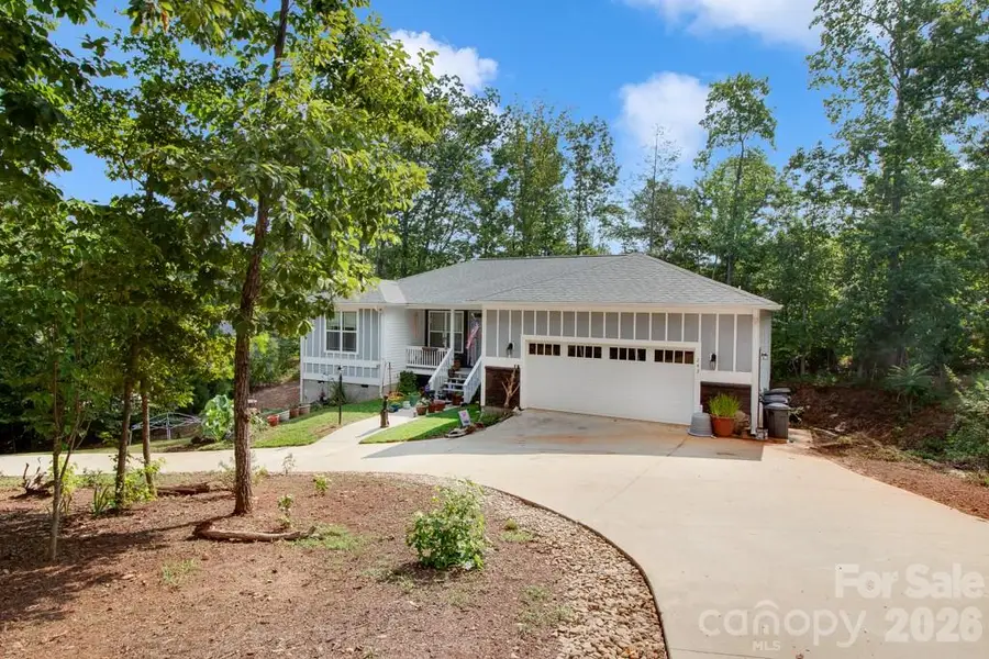 243 Dublin Lane, Columbus, NC 28722 - #2