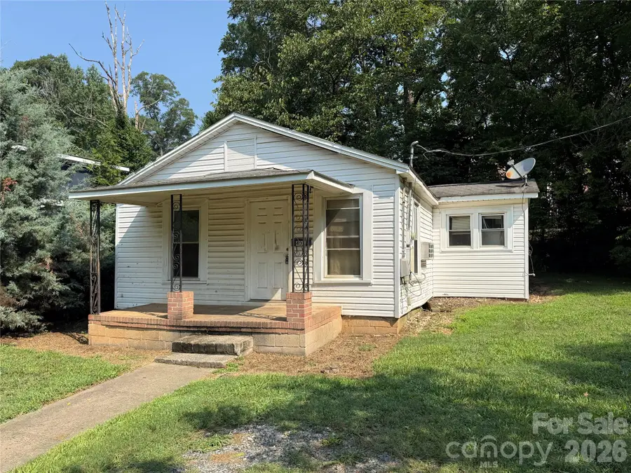 402 Lincoln Street, Belmont, NC 28012 - #2