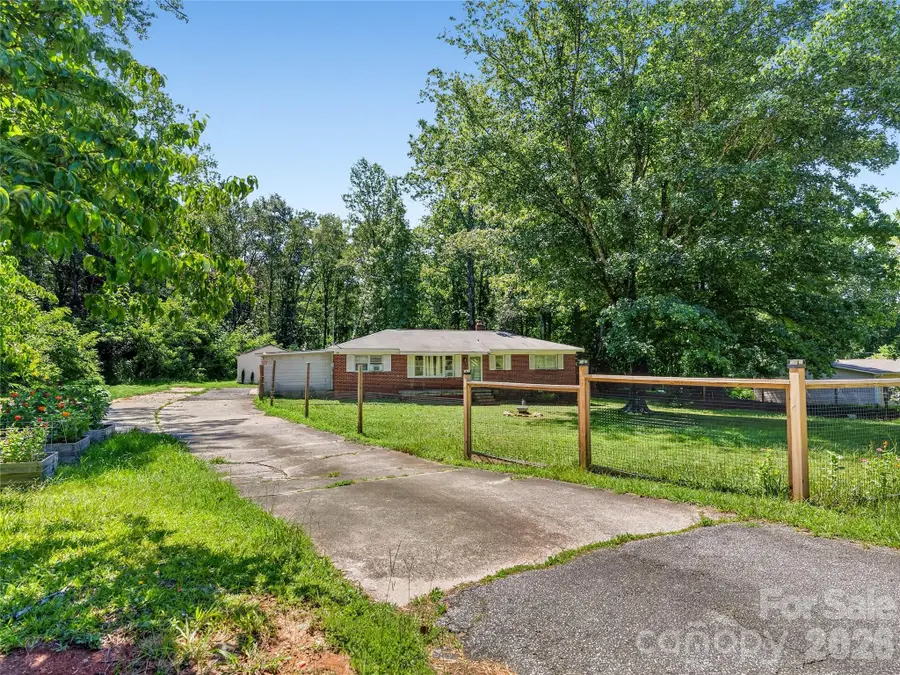 604 Belue Mill Road, Landrum, SC 29356 - #3