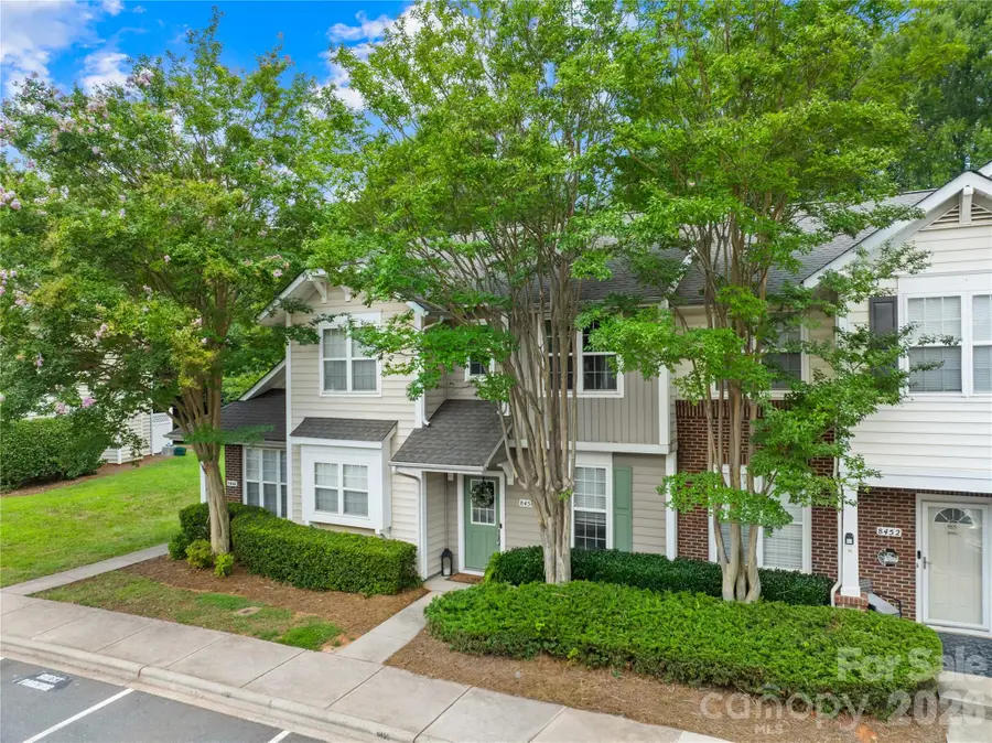 8456 Chaceview Court, Charlotte, NC 28269 - #2