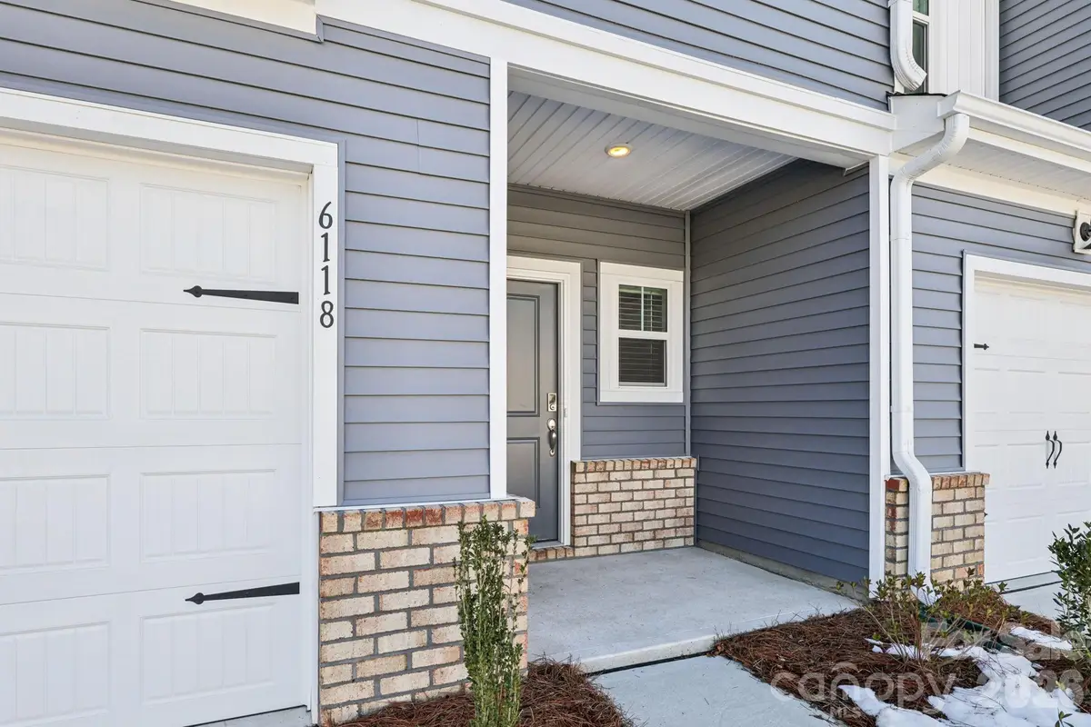 9008 Foggy Brook Loop, Charlotte, NC 28216 - #1