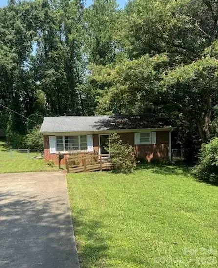 411 Holly Hills Road, Dallas, NC 28034