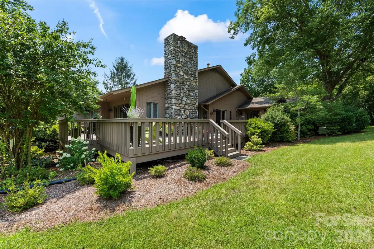 4 Governors Way, Asheville, NC 28804 - #1