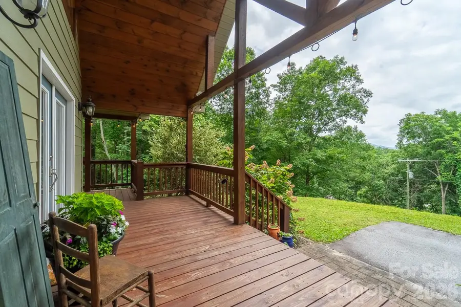 374 Ridgeway Street, Sylva, NC 28779 - #2