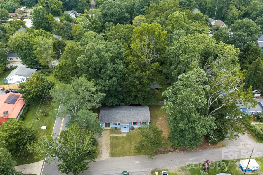 400 Hiawassee Avenue, Black Mountain, NC 28711 - #2