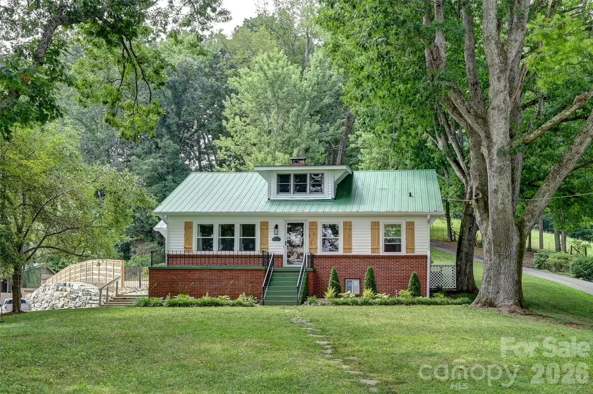 1110 Queentown Road, Canton, NC 28716 - #1