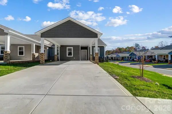 1529 28th Street Place Se, Hickory, NC 28602