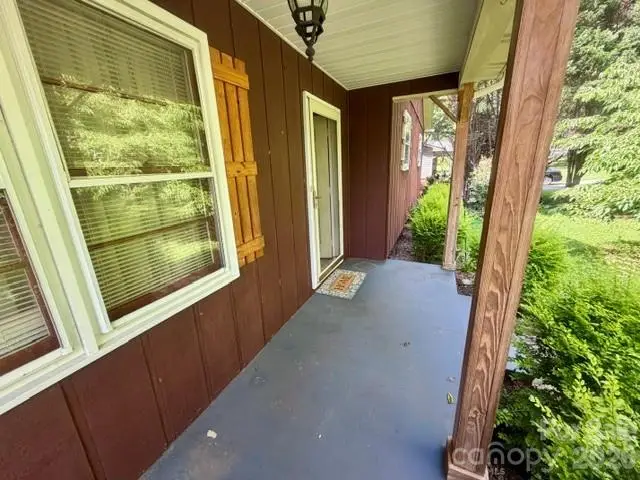 2417 Mt Herman Heights, Hudson, NC 28638 - #2