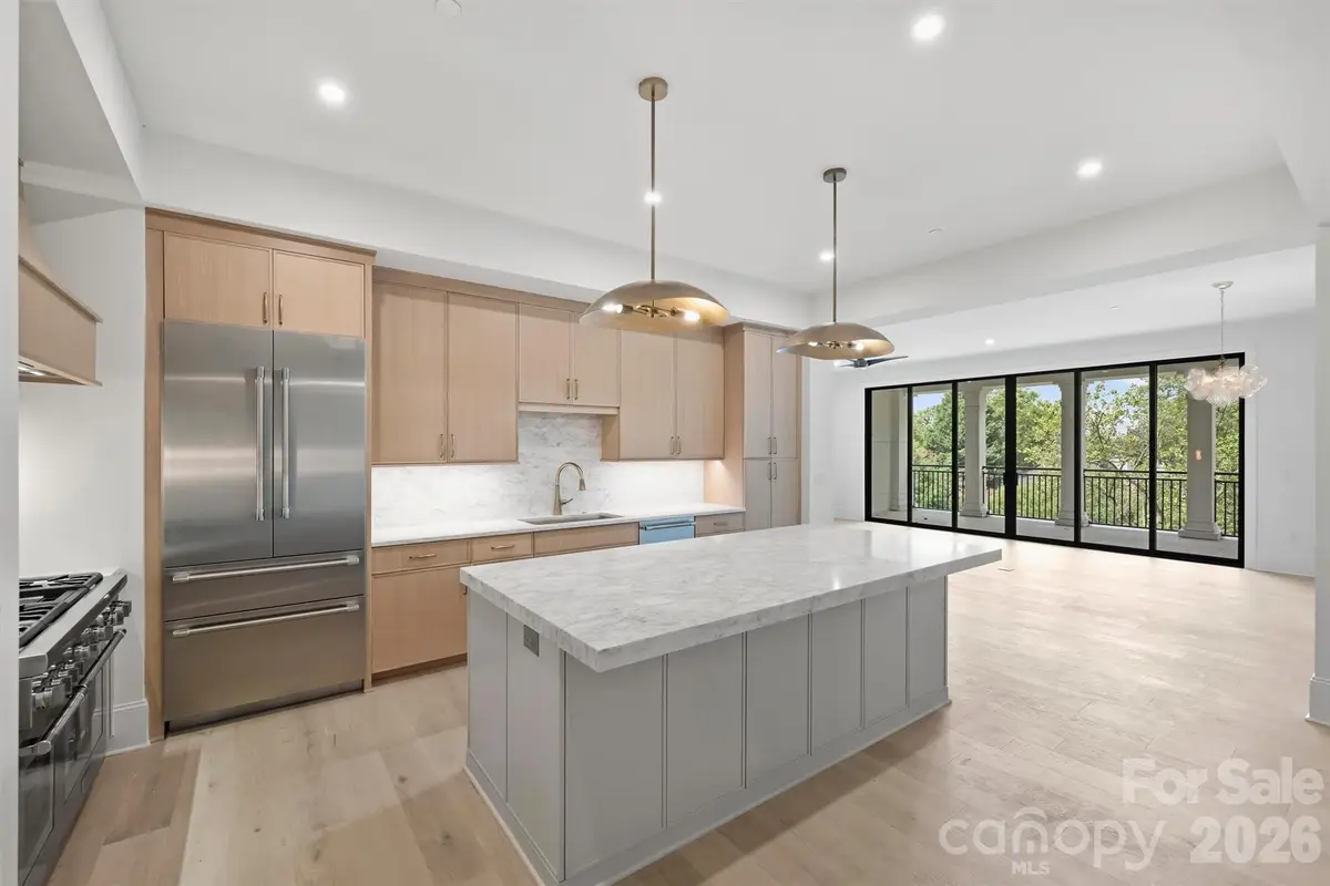 409 Queens Road #301, Charlotte, NC 28207 - #1