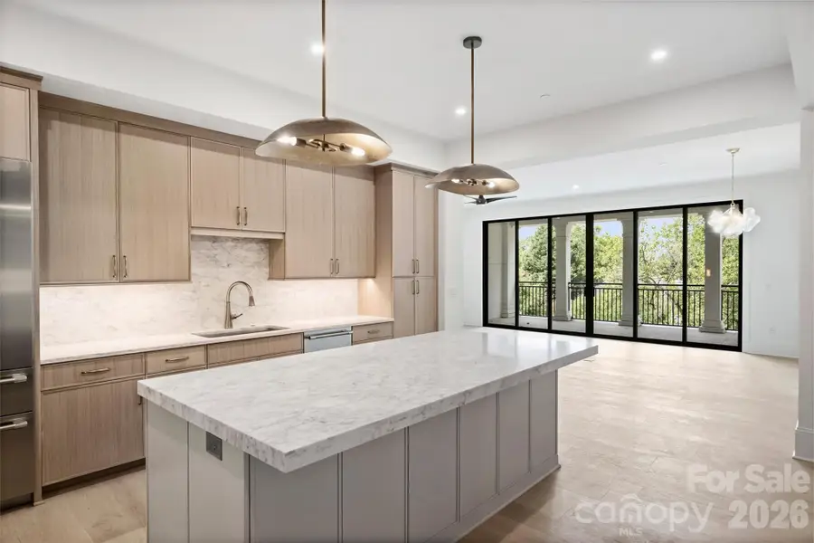 409 Queens Road #301, Charlotte, NC 28207 - #3