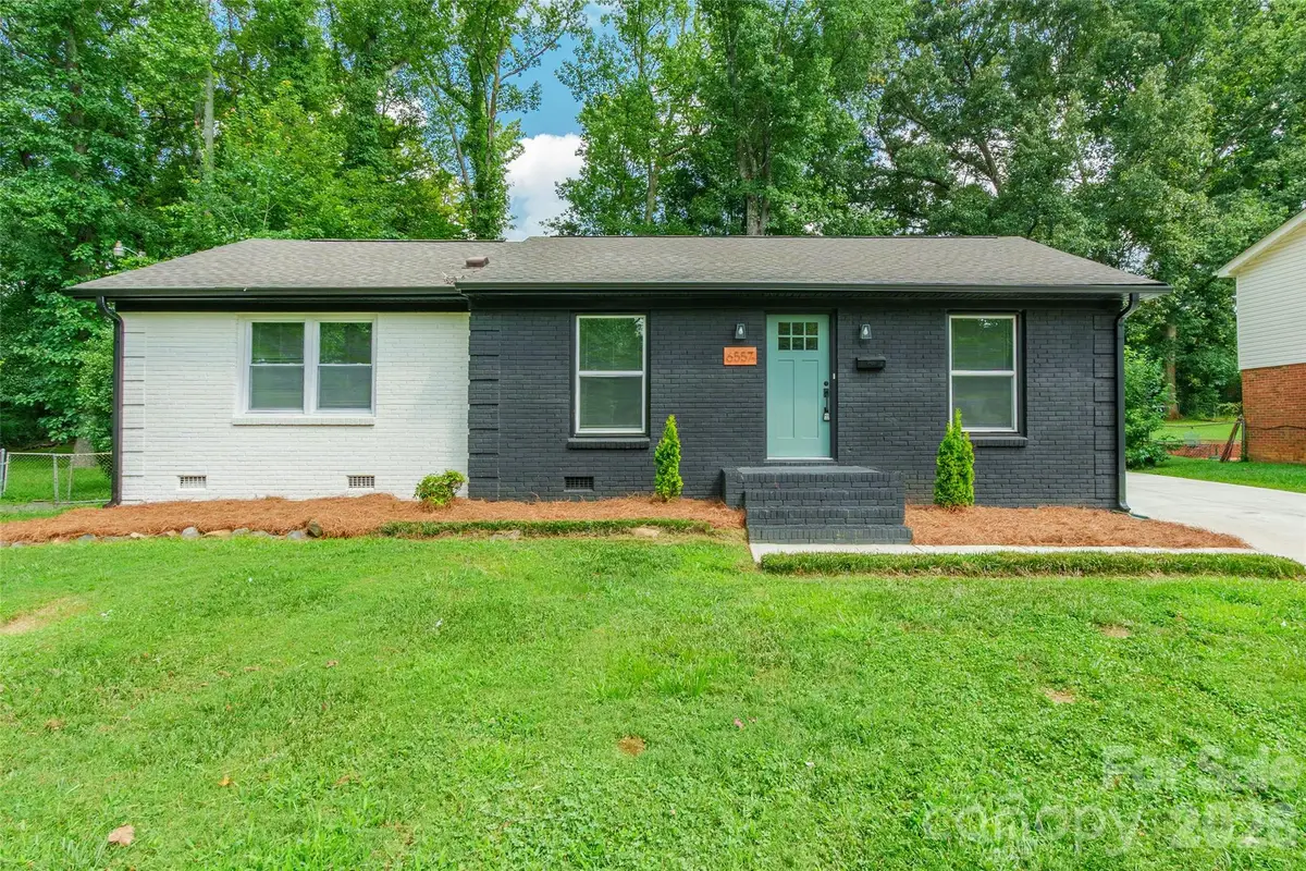 6557 Covecreek Drive, Charlotte, NC 28215 - #1