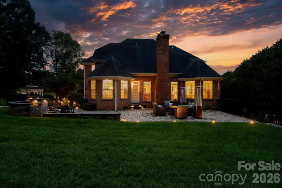 1025 N Shore Drive, Hickory, NC 28601 - #2