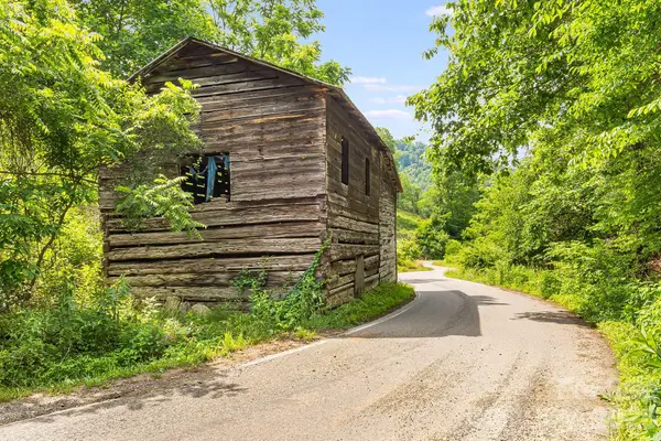 224A Allen Drive, Marshall, NC 28753