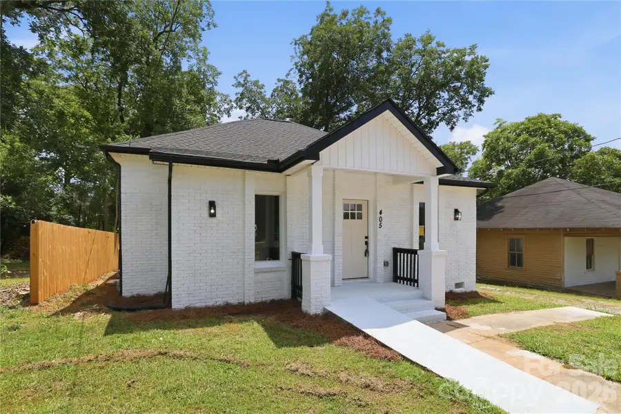 405 E Gay Street, Lancaster, SC 29720 - #2