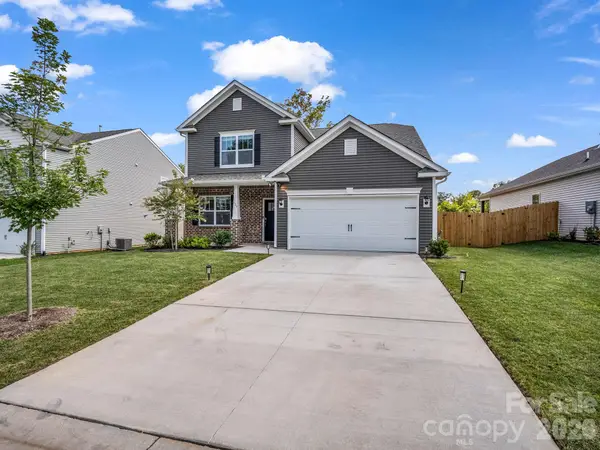 126 Ashelyn Park Drive, Fletcher, NC 28732