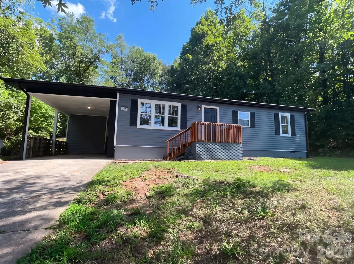 915 Kenham Place, Lenoir, NC 28645 - #1