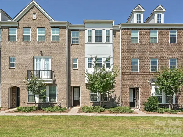 7827 Reunion Row Drive, Charlotte, NC 28277