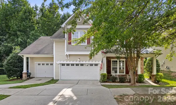 1334 Sarandon Drive, Matthews, NC 28104