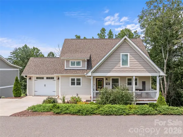 89 Greenwood Fields Drive, Asheville, NC 28804