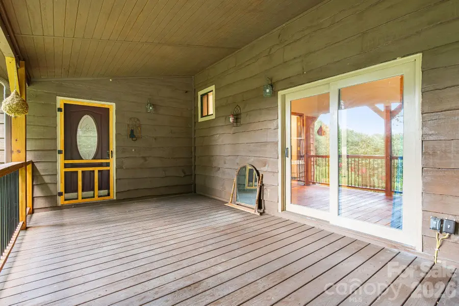 125 Hyacinth Drive, Clyde, NC 28721 - #3