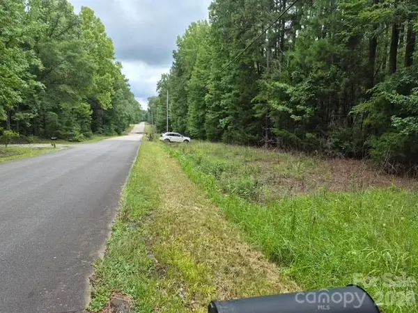 3231 Shadybark Trail, Catawba, SC 29704