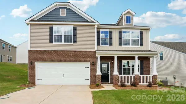 83 Piney Woods Road, Fletcher, NC 28732