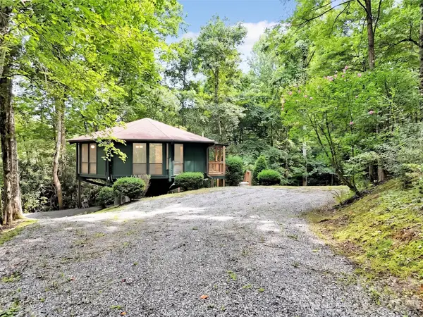 477 Mountain Forest Estate, Sylva, NC 28779