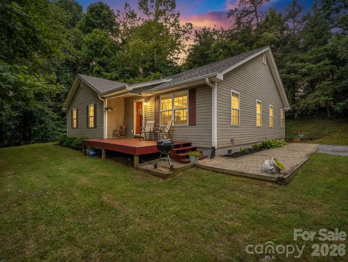 18 Buckle Ridge, Weaverville, NC 28787 - #1