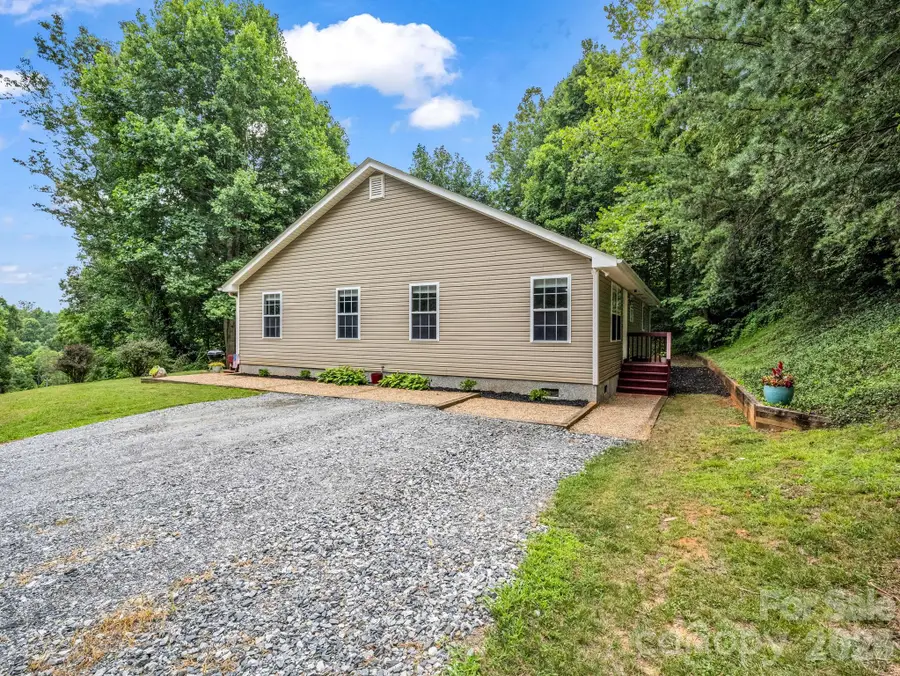 18 Buckle Ridge, Weaverville, NC 28787 - #2