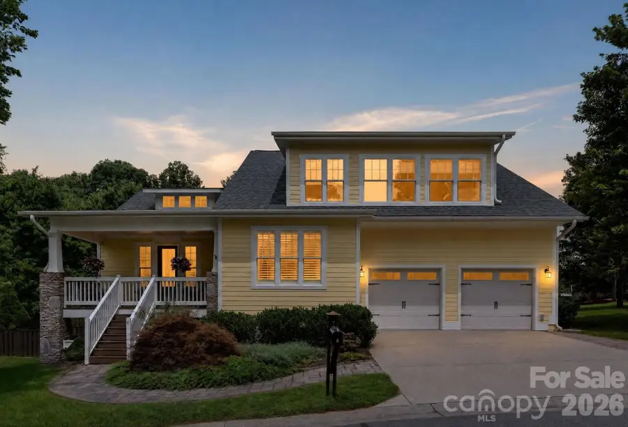 6 Bungalow Way, Asheville, NC 28804 - #2