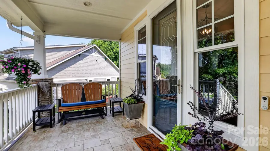 6 Bungalow Way, Asheville, NC 28804 - #3