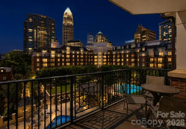 300 W 5th Street #546, Charlotte, NC 28202