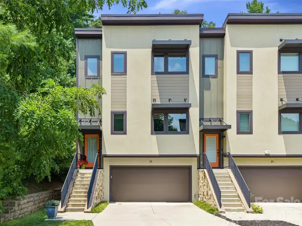 35 Macallan Lane, Asheville, NC 28805