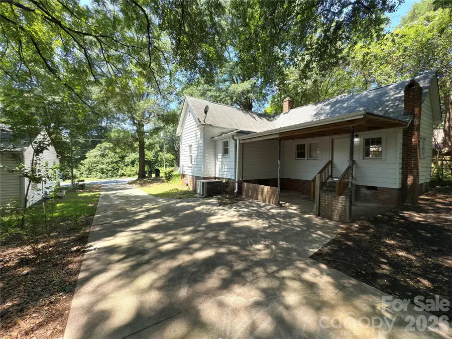 650 Harris Street Nw, Concord, NC 28025 - #2