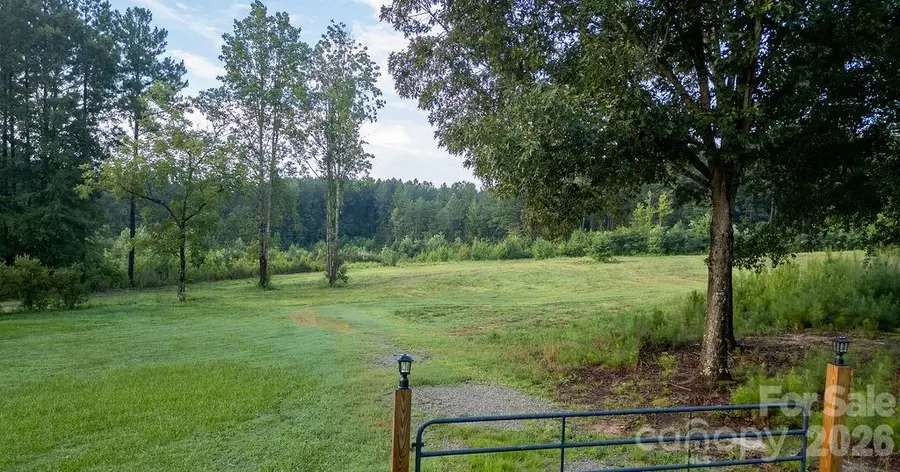000 Hill Road, Lincolnton, NC 28092 - #2