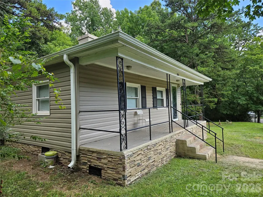 3010 Capitol Drive, Charlotte, NC 28208 - #2