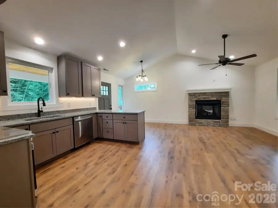 12 Overbrook Place, Asheville, NC 28805 - #2