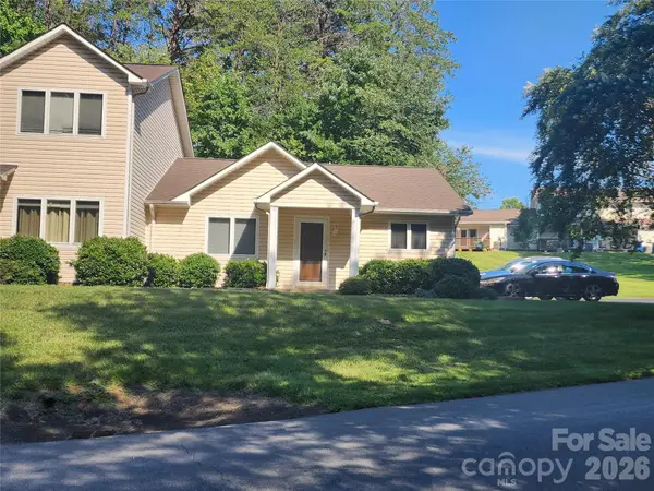 3236 White Oak Court, Claremont, NC 28610