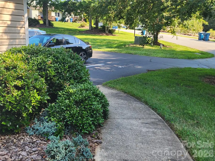 3236 White Oak Court, Claremont, NC 28610 - #2