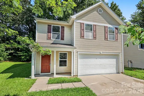 3219 Decapolis Drive, Charlotte, NC 28215