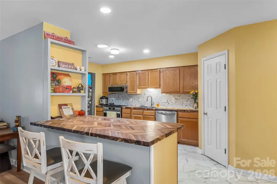 141 Derbyshire Drive, Hendersonville, NC 28792 - #2