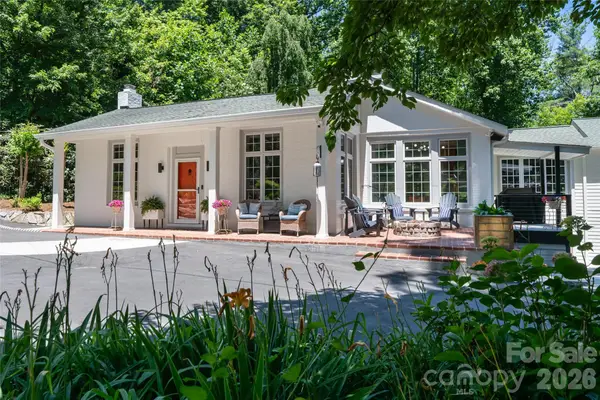2511 Kanuga Road, Hendersonville, NC 28739