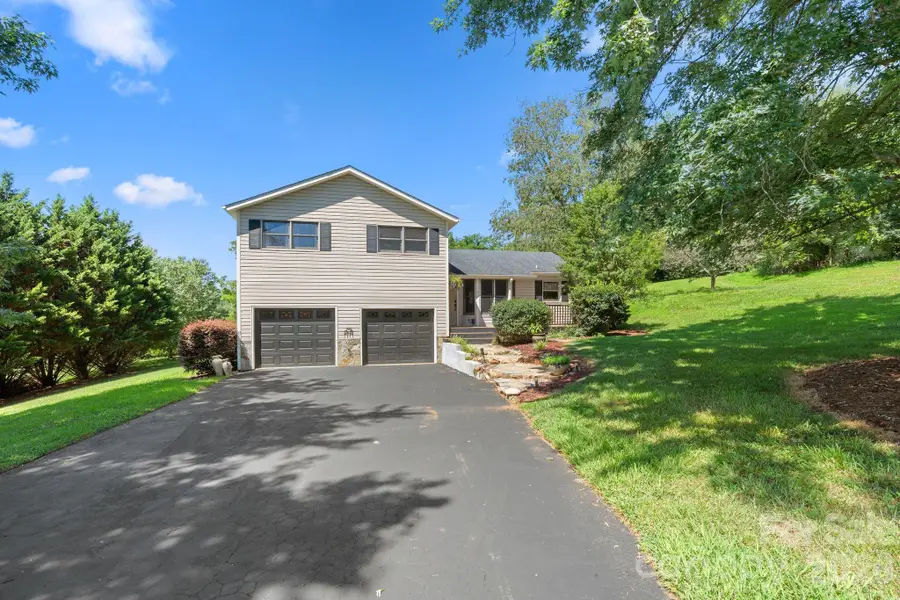6 Pleasant Run, Asheville, NC 28806 - #2