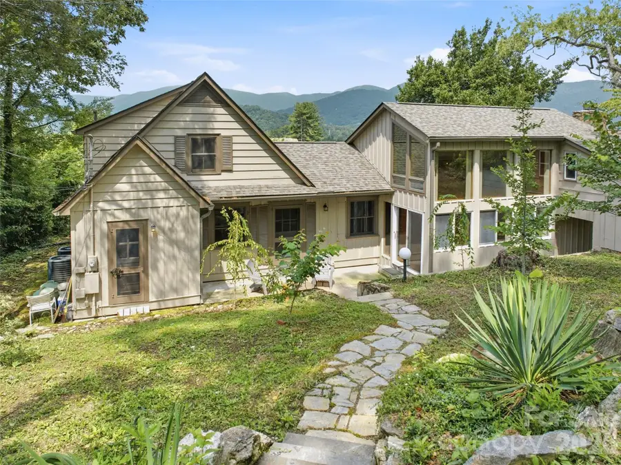 279 Longview Drive, Waynesville, NC 28786 - #3