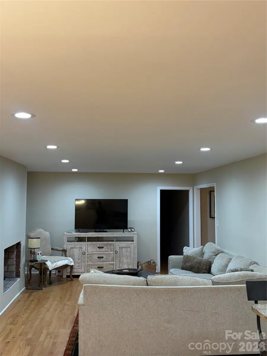 412 Brackenbury Lane, Charlotte, NC 28270 - #3