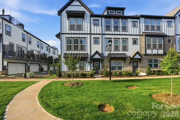 215 Tamala Street, Davidson, NC 28036
