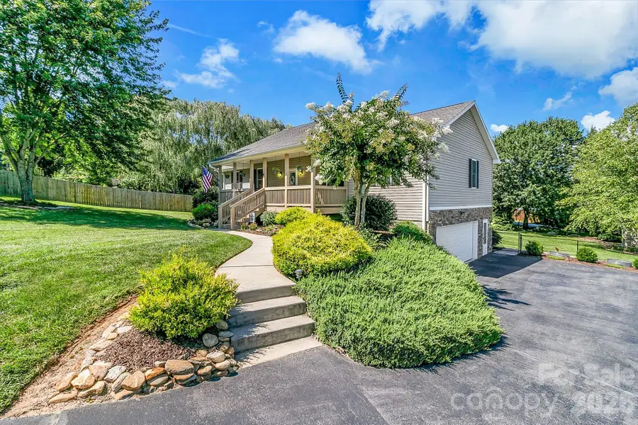 14 New Bishop Lane, Fletcher, NC 28732 - #2