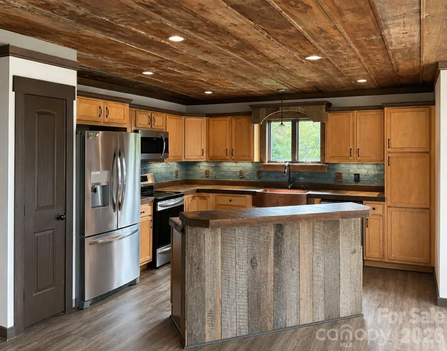 98 Tom Arthur Lane, Marshall, NC 28753 - #3